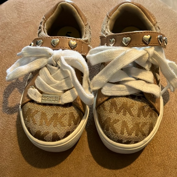 MICHAEL KORS Toddler Size: 5 Sneakers - Picture 1 of 3